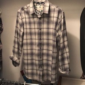 Men’s plaid button down shirt